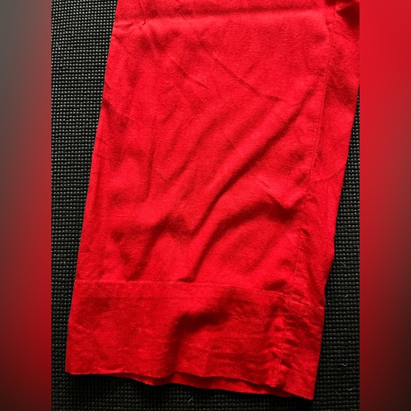 Red linen GAP cropped pants - Picture 3 of 7